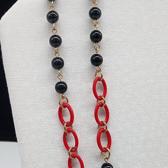 Red & Black Beaded Necklace With Gold Chain Links Adjustable Lobster Clasp - Picture 3 of 6